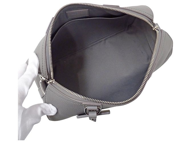 Keepall Sac à épaule Louis Vuitton gris Marron - vue 5