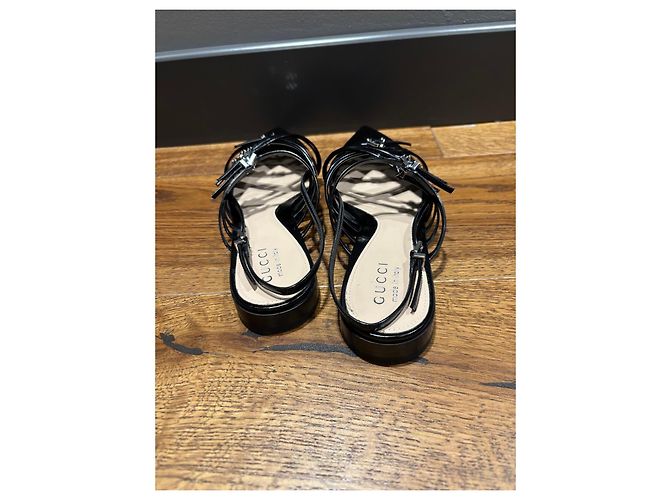 Gucci Mules aus schwarzem Leder mit Riemchen - Ansicht 10