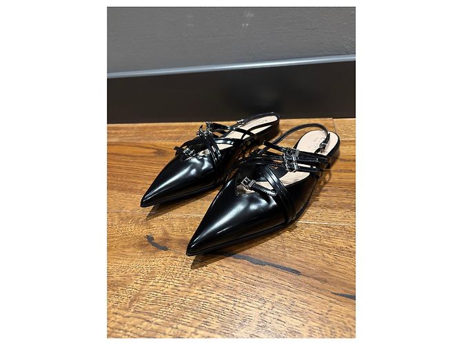 Gucci Mules aus schwarzem Leder mit Riemchen - Ansicht 5