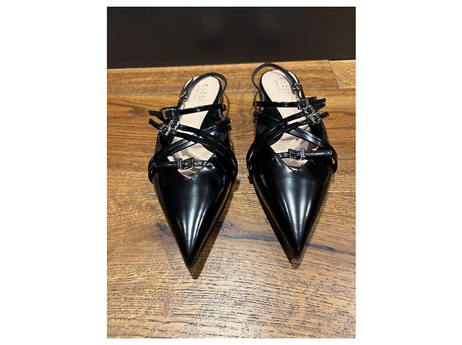 Gucci Mules aus schwarzem Leder mit Riemchen - Ansicht 9