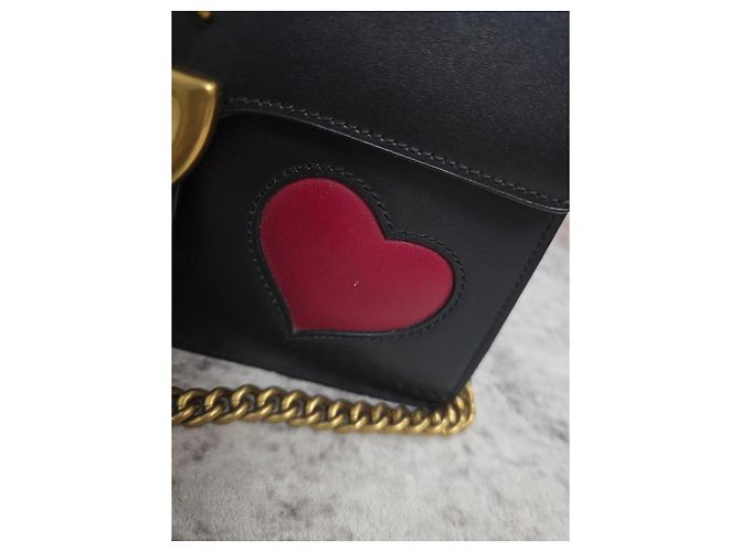 Borsa a tracolla Gucci GG Marmont Heart Pelle Nera Nero - vista 3