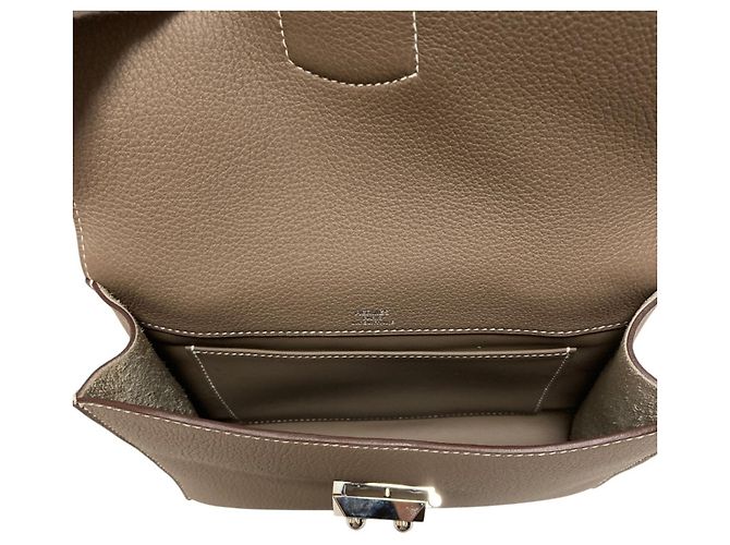 Hermès Hermes Sac à Dépêches 21 Shoulder Bag Taupe - vista 11