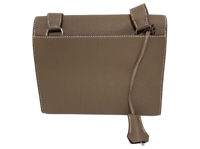 Hermès Hermes Sac à Dépêches 21 Shoulder Bag Taupe - vista 2