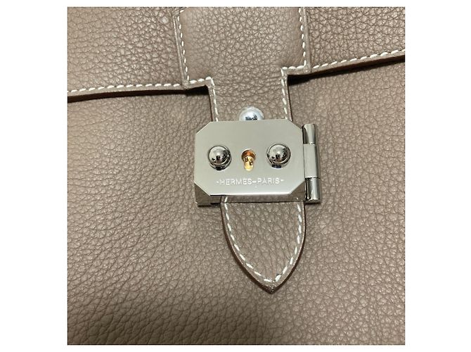 Hermès Hermes Sac à Dépêches 21 Shoulder Bag Taupe - vista 9