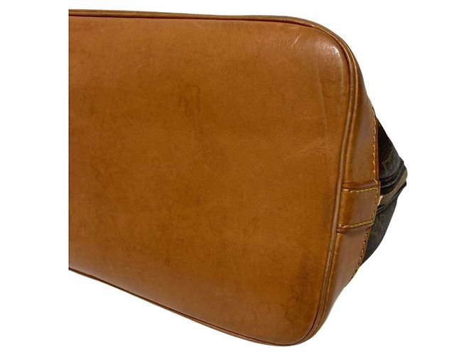 Bolsa Louis Vuitton Alma MM Monogram Marrom - vista 14