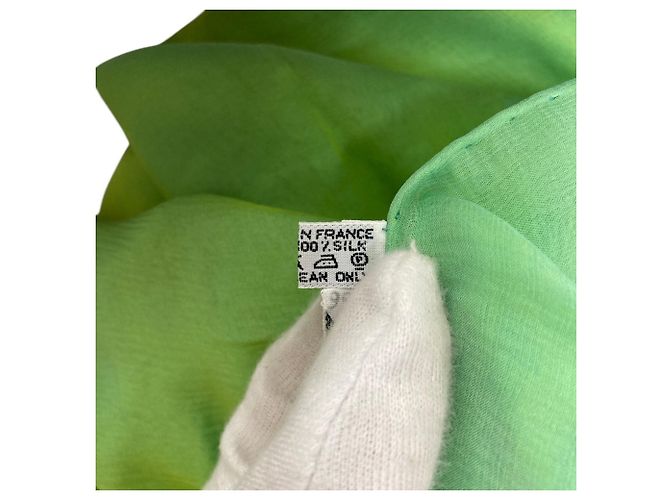 Hermès Hermes Silk Sheer Stole Green - view 10
