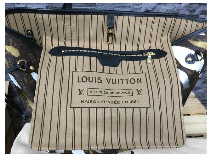 Louis Vuitton Borsa Neverfull MM Monogram Camouflage League of Legends Multicolore Monogramma - vista 4