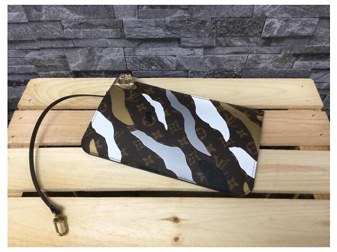 Louis Vuitton Borsa Neverfull MM Monogram Camouflage League of Legends Multicolore Monogramma - vista 7