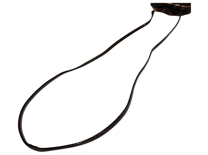 Bolso de mano Loewe Amazona Micro Mini de piel charol Burdeos - vista 11