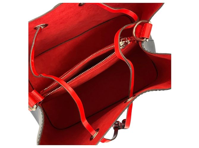 Néonoé Borsa a tracolla Louis Vuitton NeoNoe MM in pelle Epi Blu - vista 6