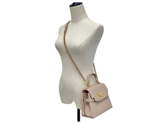Borsa a tracolla con catena Louis Vuitton Lockme Ever Mini Grigio - vista 10