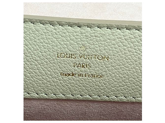 Borsa a tracolla con catena Louis Vuitton Lockme Ever Mini Grigio - vista 16