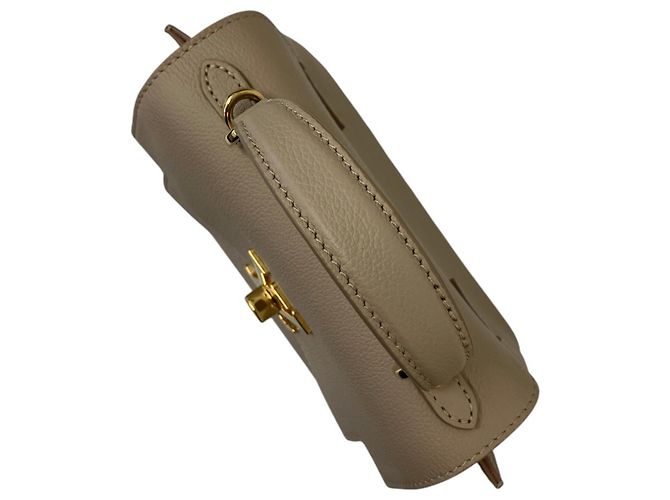 Borsa a tracolla con catena Louis Vuitton Lockme Ever Mini Grigio - vista 4