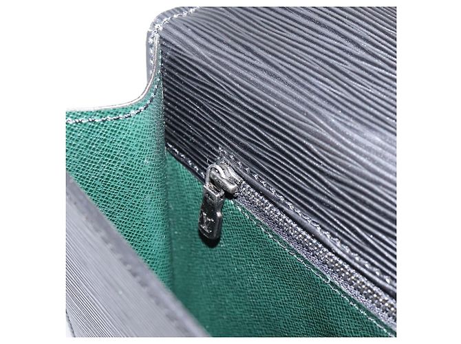 LOUIS VUITTON Epi Trapeze Clutch Tasche Schwarz M80165 LV Auth mr2951 - Ansicht 10