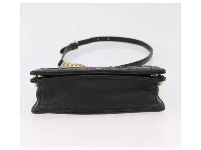 Bolsa de Ombro PRADA com Corrente Franzida em Couro Preto e Ouro Auth 204909A Dourado - vista 5