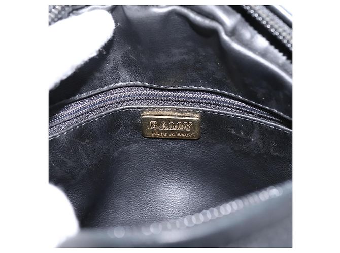 Bally Chain Shoulder Bag Leather Black Gold Tone Auth BA16147 - view 11