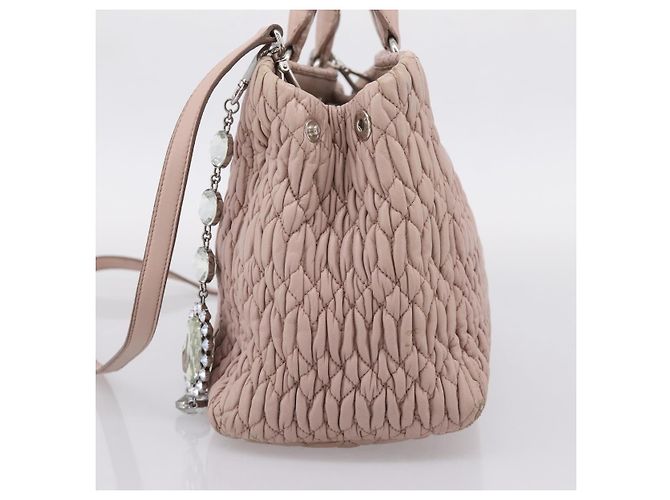 Borsa a tracolla Miu Miu Matelassé con catena in pelle 2way Rosa Argento Auth 206292A - vista 4