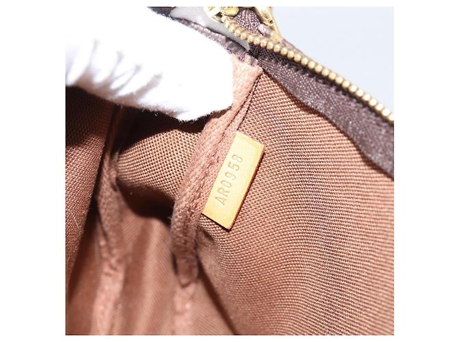 LOUIS VUITTON Monogram Pochette Accessoires Pouch M51980 LV Auth 206354A Monograma - vista 12