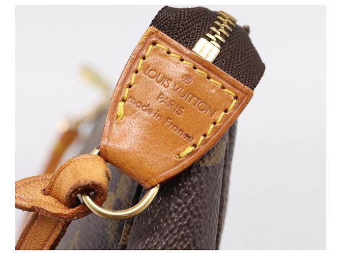 LOUIS VUITTON Monogram Pochette Accessoires Pouch M51980 LV Auth 206354A Monograma - vista 9