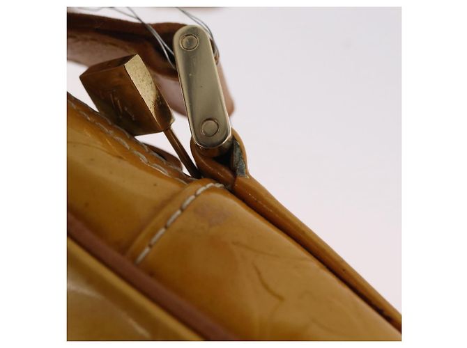 LOUIS VUITTON Monogram Vernis Wooster Bag Lime Yellow M91075 LV Auth ep15950 Golden - view 10