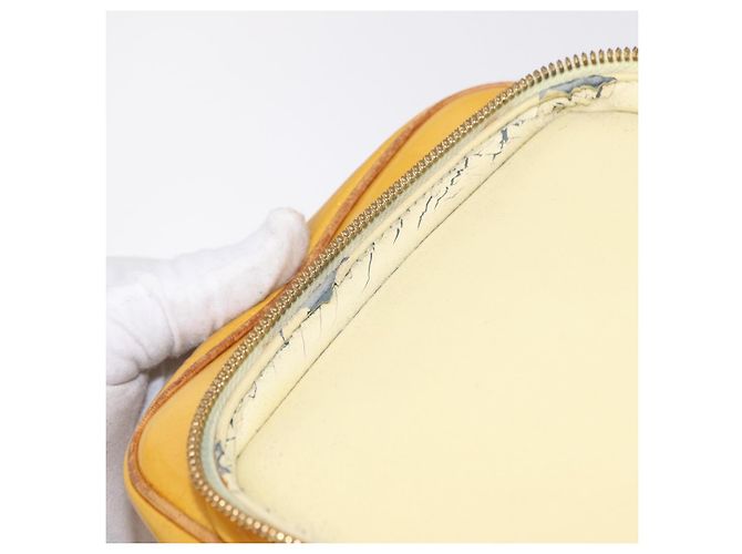 LOUIS VUITTON Monogram Vernis Wooster Bag Lime Yellow M91075 LV Auth ep15950 Golden - view 31
