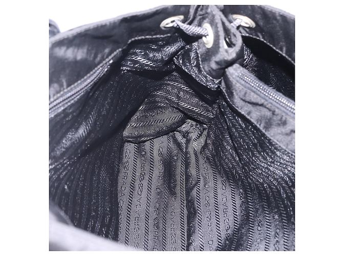 Bolso Tote PRADA Nylon Black Silver Auth 206115V Negro Plata - vista 25