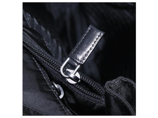 Bolso Tote PRADA Nylon Black Silver Auth 206115V Negro Plata - vista 30