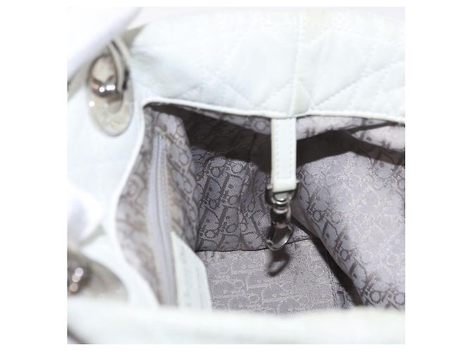 Borsa Christian Dior Lady Dior Canage in pelle bianca e argento Auth ep16079 Bianco - vista 20