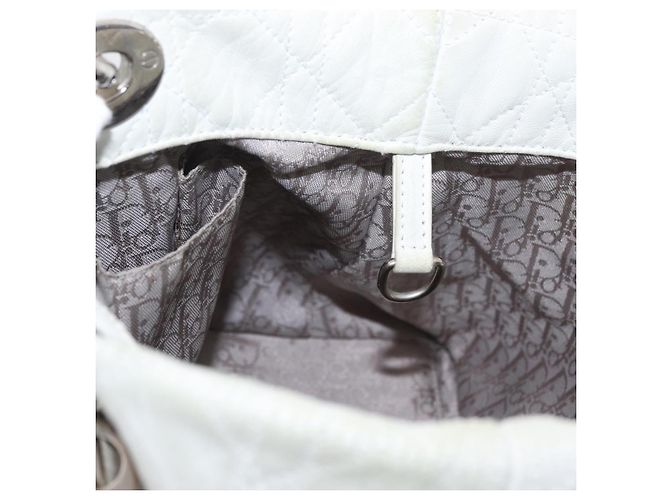 Borsa Christian Dior Lady Dior Canage in pelle bianca e argento Auth ep16079 Bianco - vista 21