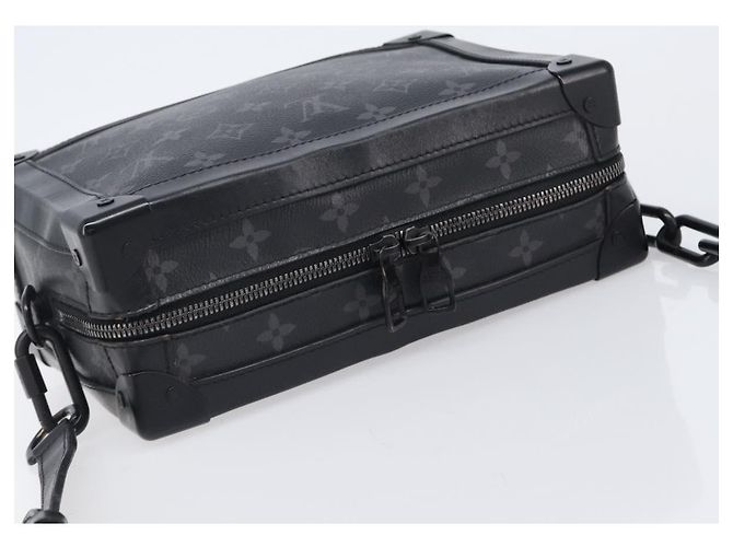 LOUIS VUITTON Monogram Eclipse Soft Trunk Shoulder Bag M44730 LV Auth 204879M Monogramm - Ansicht 6