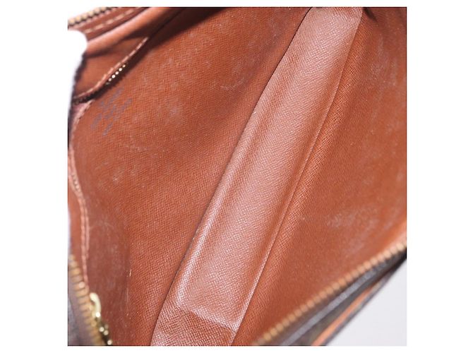 LOUIS VUITTON Monogram Marly Dragonne GM Clutch Bag M51825 LV Auth ka6405 Monogramma - vista 10