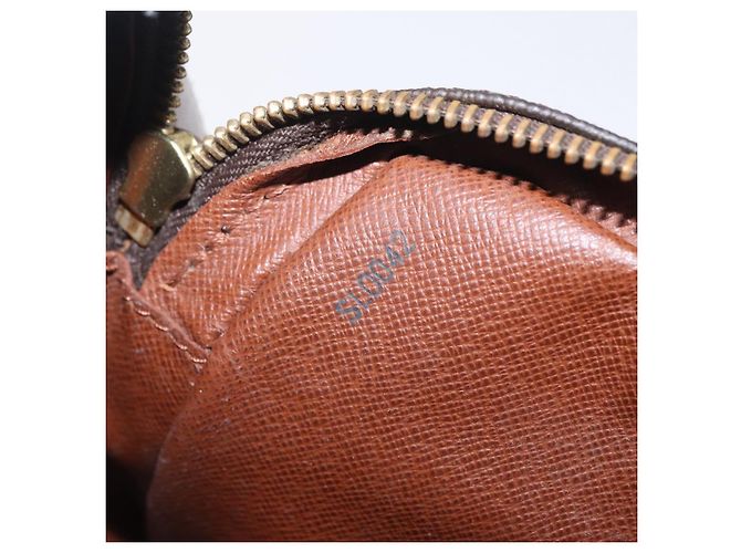 LOUIS VUITTON Monogram Marly Dragonne GM Clutch Bag M51825 LV Auth ka6405 Monogramma - vista 12