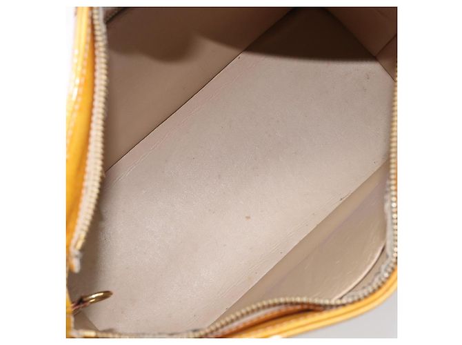 Sac à main LOUIS VUITTON Monogram Vernis Houston Beige M91004 LV Auth bs37263 - vue 11