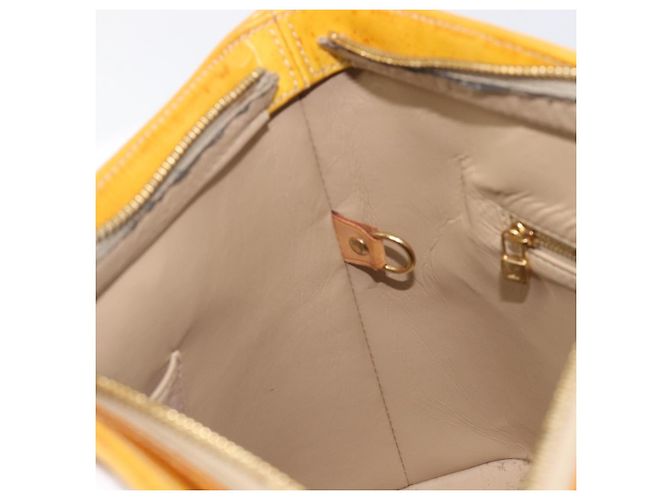 Sac à main LOUIS VUITTON Monogram Vernis Houston Beige M91004 LV Auth bs37263 - vue 25