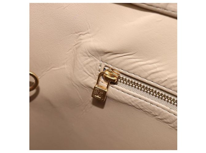 Sac à main LOUIS VUITTON Monogram Vernis Houston Beige M91004 LV Auth bs37263 - vue 26