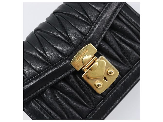 Miu Miu Matelasse Chain Shoulder Pouch Leather Black Gold Tone Auth bs37119V Nero - vista 19