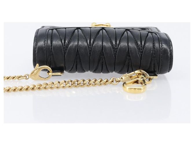 Miu Miu Matelasse Chain Shoulder Pouch Leather Black Gold Tone Auth bs37119V Nero - vista 6