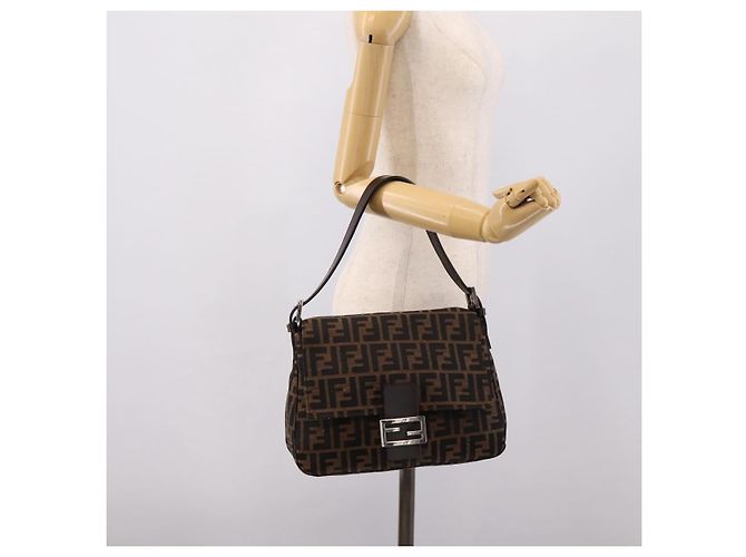 FENDI Zucca Canvas Mamma Baguette Schultertasche Braun Silber Auth mr2954V - Ansicht 26