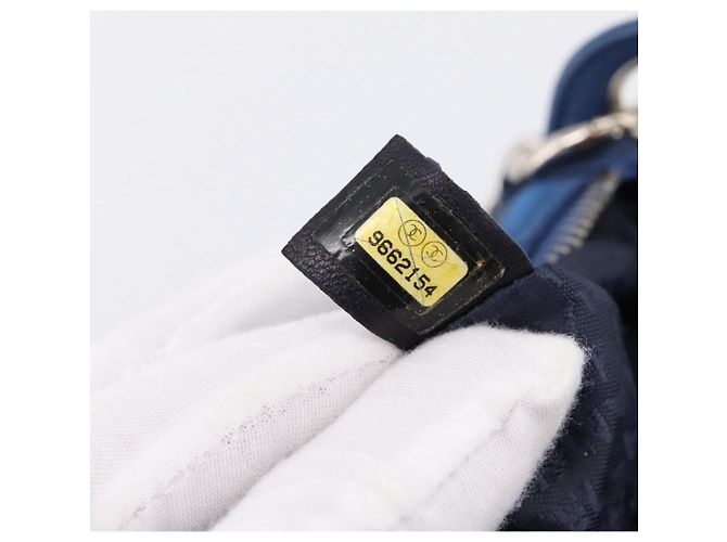 Borsa a tracolla CHANEL Matelasse con catena in tela blu argento CC Auth 206279V - vista 11