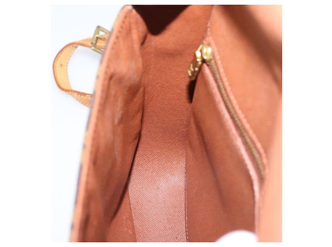 LOUIS VUITTON Monogram Saint Cloud GM Shoulder Bag M51242 LV Auth ep15880 Monograma - vista 25