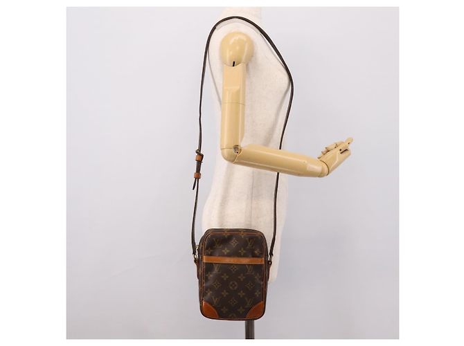 LOUIS VUITTON Bolso de hombro Monogram Danube M45266 LV Auth ep15851 Monograma - vista 21