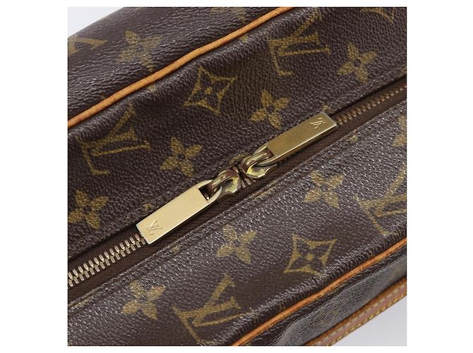 Bolsa LOUIS VUITTON Monogram Cite GM M51181 LV Auth bs37192 Monograma - vista 18