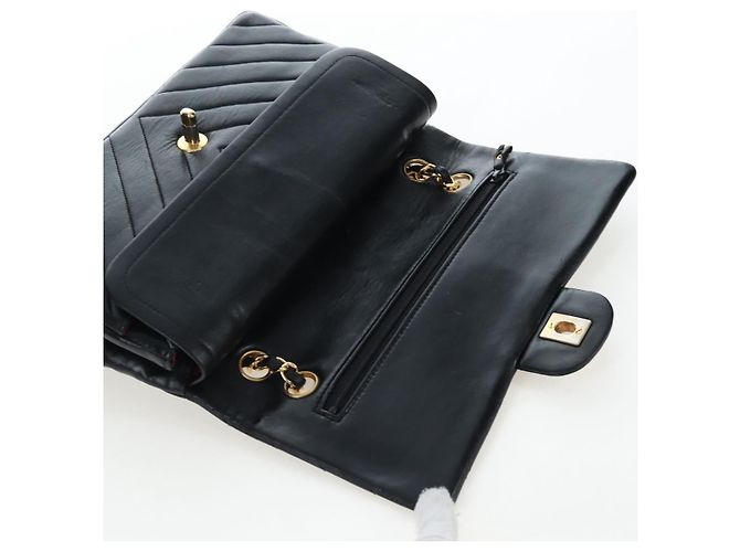 CHANEL V-stitch Chevron Double Flap Matelasse 25 Chain Shoulder Auth BA15583V Negro - vista 20