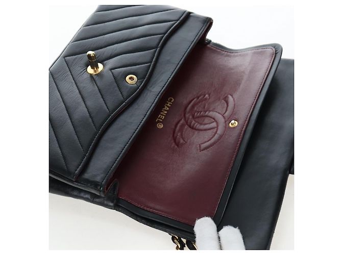 CHANEL V-stitch Chevron Double Flap Matelasse 25 Chain Shoulder Auth BA15583V Negro - vista 24
