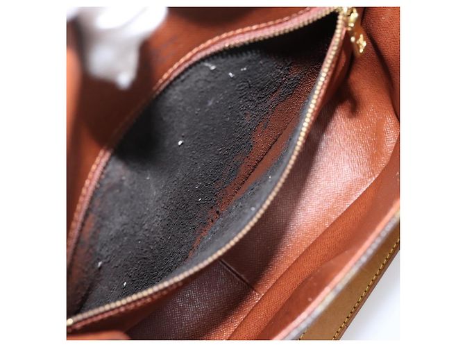 LOUIS VUITTON Monogram Saint Cloud GM Shoulder Bag M51242 LV Auth ep16177 Monograma - vista 11