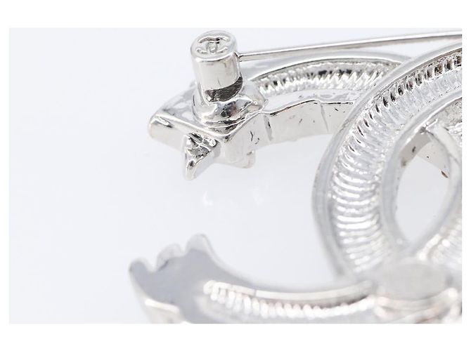 Spilla CHANEL Metallo Argento CC Auth ki6897M - vista 11