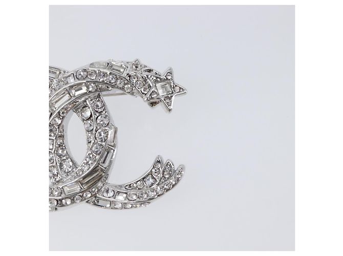 Spilla CHANEL Metallo Argento CC Auth ki6897M - vista 5
