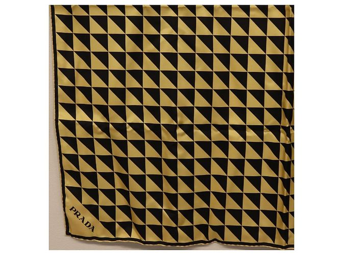 PRADA Schal aus Seide beige Auth 206049V - Ansicht 8