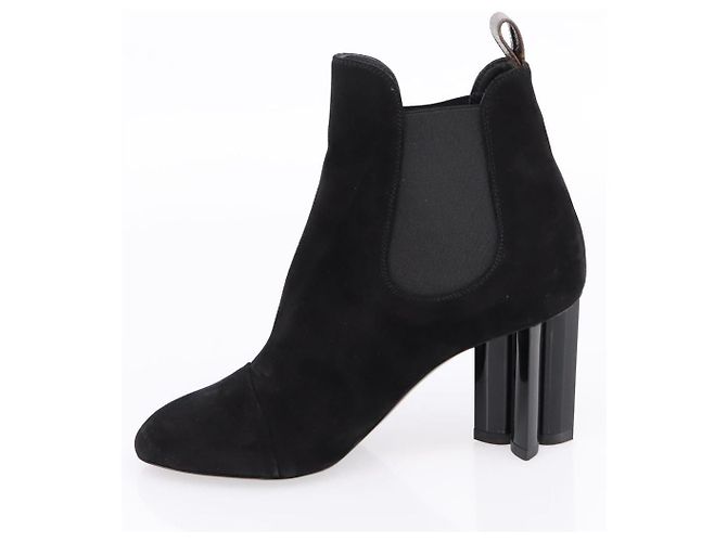 LOUIS VUITTON Botines de Gamuza 37 Negro LV Auth 204943M - vista 15