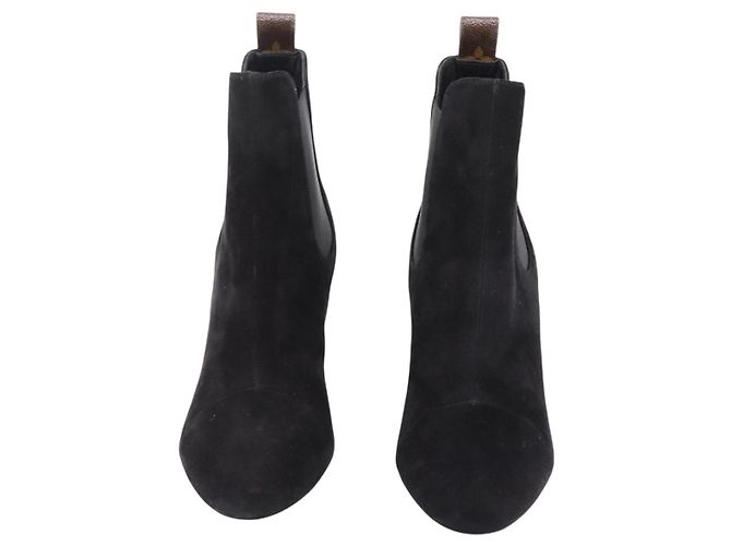 LOUIS VUITTON Botines de Gamuza 37 Negro LV Auth 204943M - vista 2